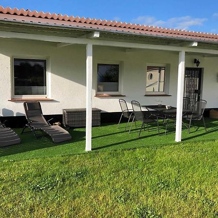 Bungalow Rudensicht Freest Exterior foto